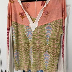 Free People pullover, beautiful colors, boho, size Small